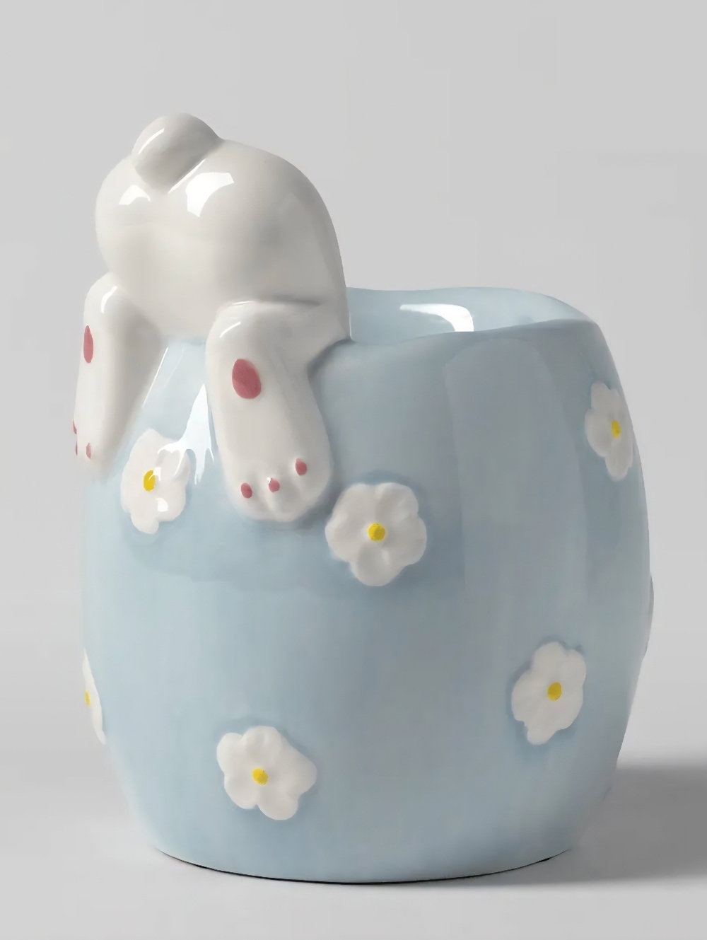 Curious Cottontail Scentsy Wax Warmer.  Very Cute!